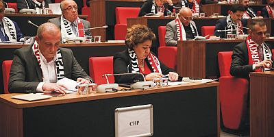 Ümraniye Belediye Meclisi’nde Filistin’e Anlamlı Destek